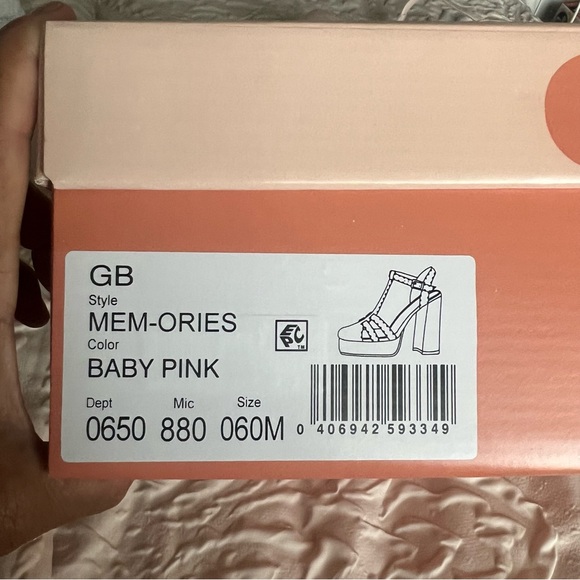 Brand new baby pink chunky hills - Picture 3 of 5